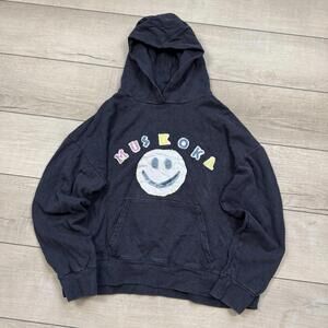 Y2K Muskoka Smiley Face Hoodie L Navy Made in Canada Hand-Drawn Vintage Skater
